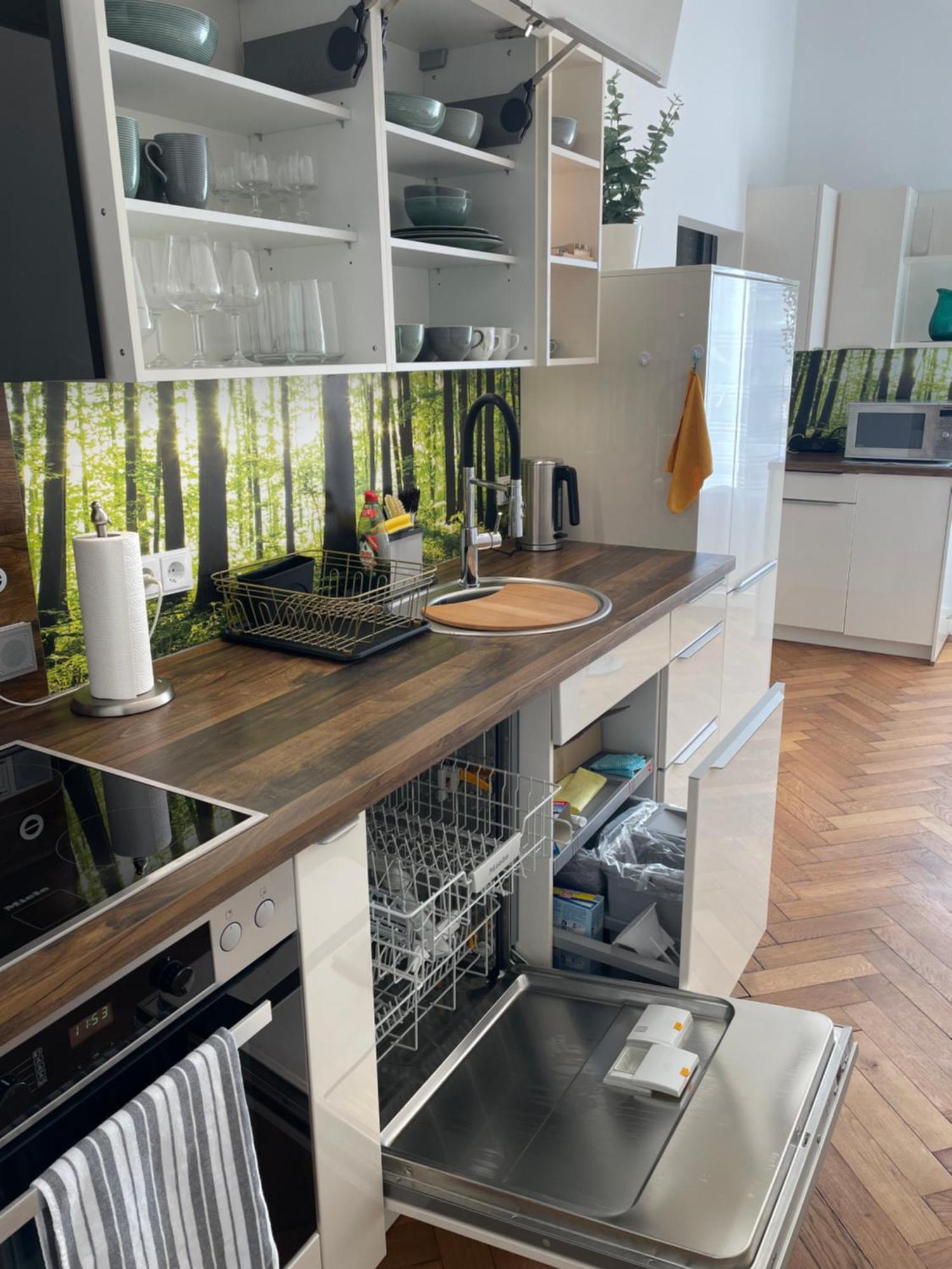 Grosse Wohnung In Westend Munique Exterior foto